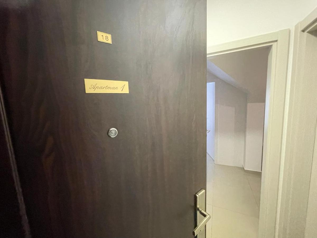 Apartman 1 Sremska Mitrovica Exterior photo