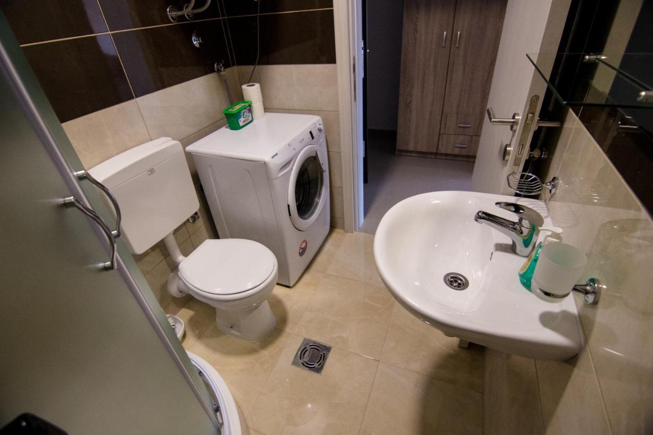 Apartman 1 Sremska Mitrovica Exterior photo